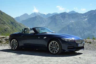 Автостекла BMW Z4 E89 c установкой в Москве